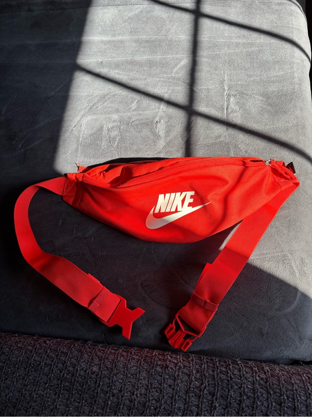Nike Heritage Waistpack / Fanny Pack, Brand New
